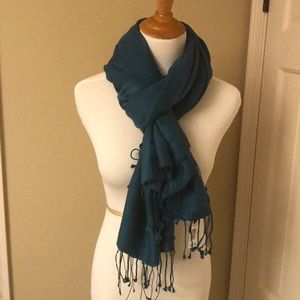 Beautiful green shawl/wrap/scarf!